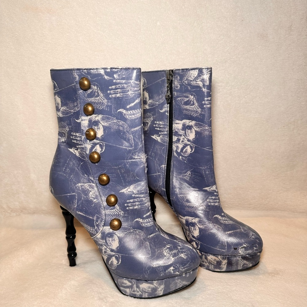 Blue Skull Print Women's Platform Boots